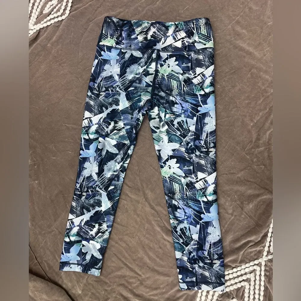 Athleta Girl Blue Floral Outfit